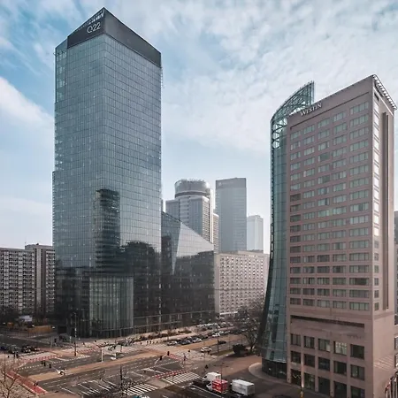 Grzybowska Centre, Sun & Snow 华沙